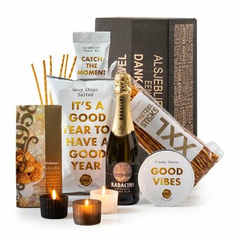 Kerstpakket Bubbels, Bites en Gezelligheid