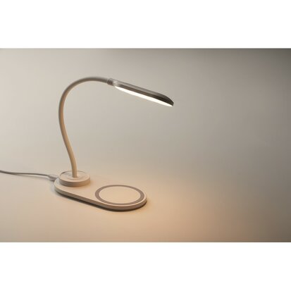 saturn lamp aan