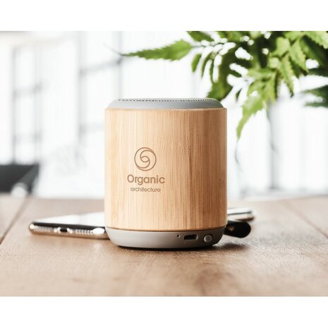 speaker bamboe met logo